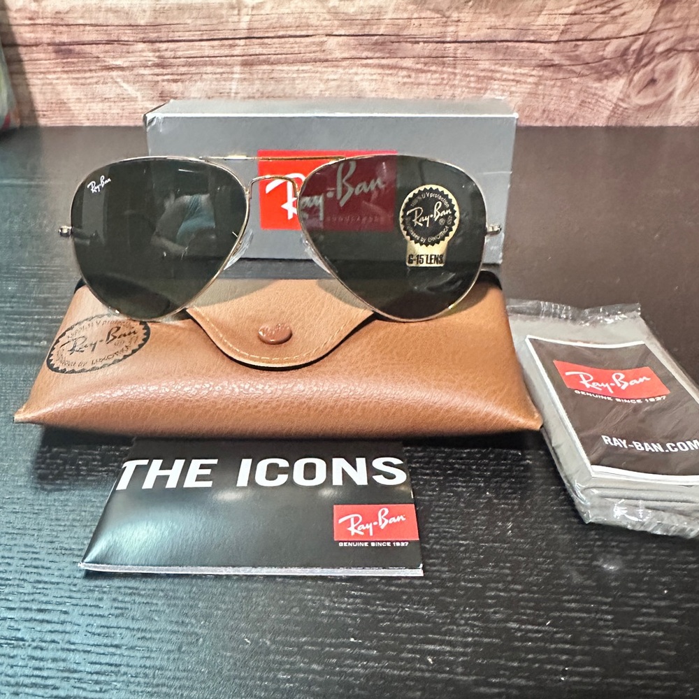 NIB Ray-Ban ORB3025 Aviator Large Metal G-15 Green PI 3N Gold Msrp$244